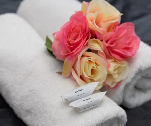 Ochota Modern For Families By Renters وارسو